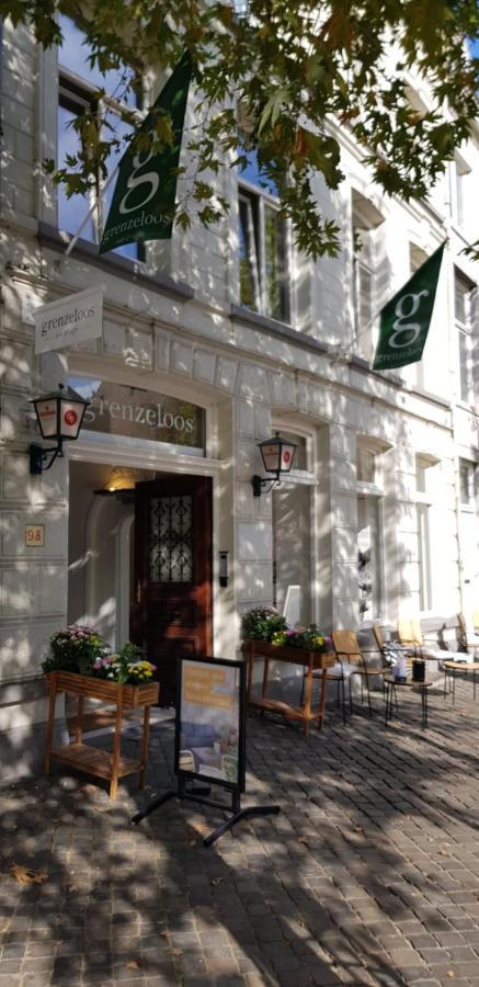Luxurious Loft In Maastricht City Center Bagian luar foto