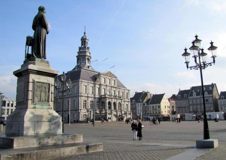 Luxurious Loft In Maastricht City Center Bagian luar foto
